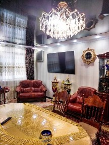 Продам гарний та розкішний будинок в молодіжному районі Масани
