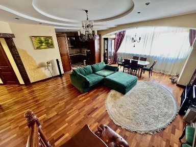 Продаю 4к кв 3 гаража Інгульский р