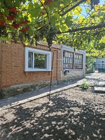 Продам будинок, район центрального ринку, вулиці Одеська