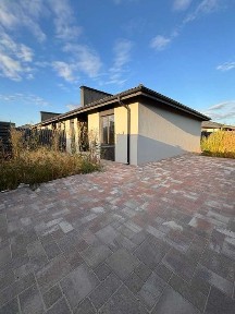 Кутовий Таунхаус під Сертифікат. В 7 хв від Бучанського Парку