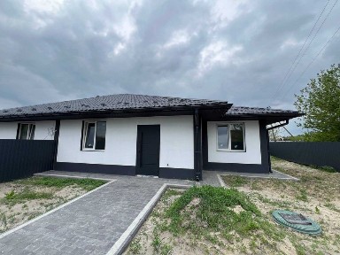 Продам Дуплекс з наповненням БЕЗ Комісії, Білогородка, 2хв до школи, 15хв до Києва, 80м2,3 кімнати, тепла підлога, ГАЗ, штукатурка окрема ділянка, купити