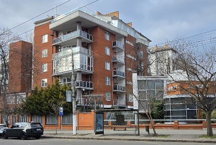 Центр! Редкая продажа! Шикарная 4-х комнатная квартира в парке Шевченко
