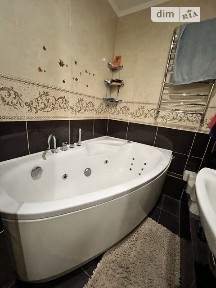 Довготривала оренда 3к квартири на вул. Миколи Ващука • ID 34783110