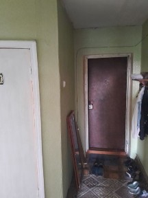 Продаж 2-кімнатної квартири в цегляному будинку