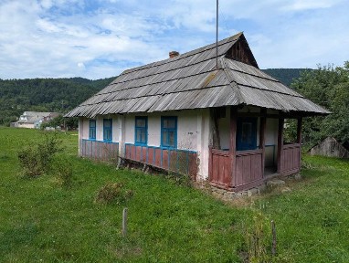 Будинок в селі Прокурава