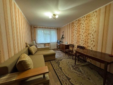 2-х кімнатна квартира 3 поверх!