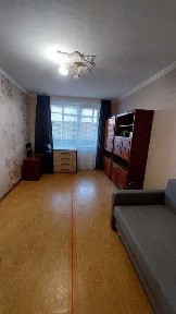 Продам 2 ком. кв. метро Студенческая, ул. Валентиновская/ Тракторостроителей LT