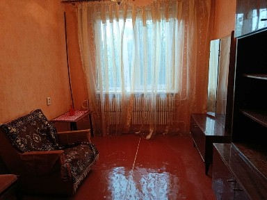 Продам 3к. кв. на Салтовке (Амосова, 5), 2/9