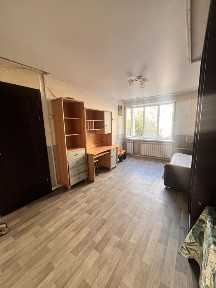 Одесская! Продам гостинку.