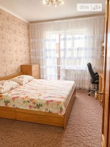 Продаж 3к квартири 66.8 кв. м на вул. Академіка Заболотного, кв. 17 • ID 34786326