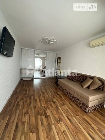 Продаж 1к квартири 37.1 кв. м на вул. Левка Лук'яненка • ID 34785894