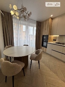Продаж 2к квартири 55 кв. м на вул. Літературна 27 • ID 34785634