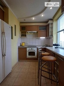 Продаж 4к квартири 90 кв. м на вул. Амосова 48 • ID 34785540