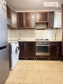 Продаж 2к квартири 43 кв. м на вул. П. Орлика • ID 34785345