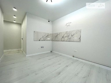 Продаж 1к квартири 32 кв. м на вул. Смакули • ID 34784291
