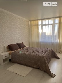 Продаж 1к квартири 42 кв. м на вул. Перлинна • ID 34783960