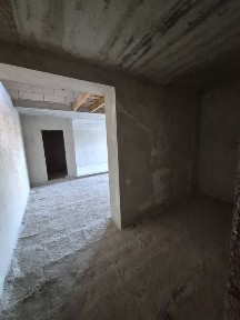 Велика двохярусна квартира в центрі міста (125,7 м²)