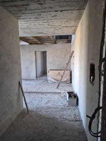 Двохярусна 4 к-на квартира з верандою в готовому будинку (130,1 м²)