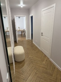 Продається 2-ох кімнатна квартира 64,6 м2 з власною терасою та кладовою.