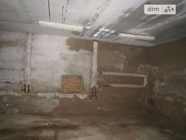 Здається спеціальне приміщення на пл. Миру 28, площа 207 кв. м • ID 35025587