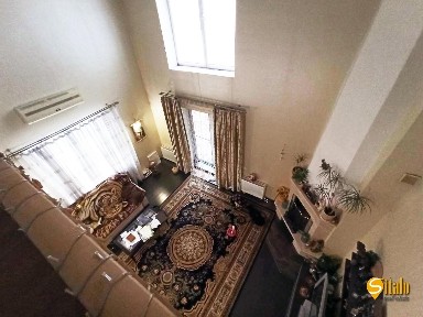 Продаж будинку 160 м²