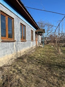 Продається житловий будинок у смт Завалля, 150 метрів до річки Південний Буг.