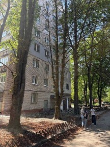 Продам 1к квартиру на вул. Янгеля, 12