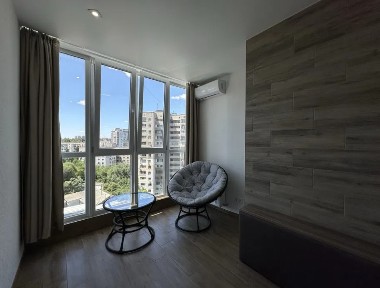Продаж студії 28 м², Пішонівська вул.