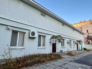 Оренда офісу в центрі Києва - 27 м². Площа Українських Героїв. Опалення є