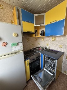 Сдам 1 комнатную квартиру возле метро