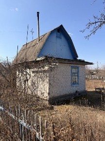 Продам дачу з грубкою