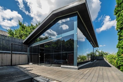 Будинок із критим басейном біля метро Деміївська | 400 м², 6 соток | Без комісії