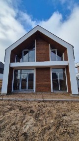 Булинок в лісовій Бучі