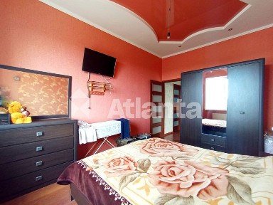 4-rooms house.