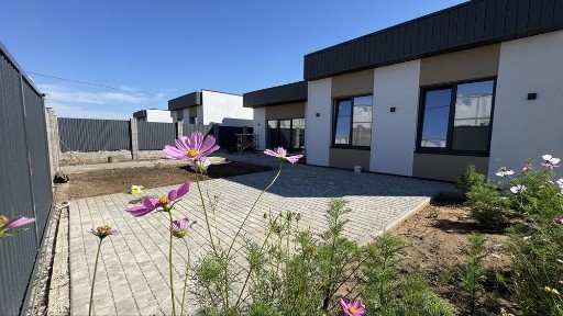 ГОТОВИЙ будинок з ремонтом 95 м² + 3 сотки, РОЗСТРОЧКА