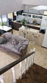 В продаже дом с ремонтом в тихом районе города