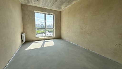 1 кімнатна квартира, газове опалення, зданий будинок, під ремонт