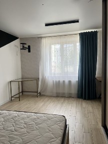 1к в новобудові біля озера Чеха