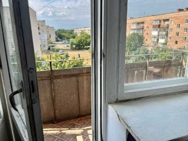 Продаж 3 к. квартири, р-н 