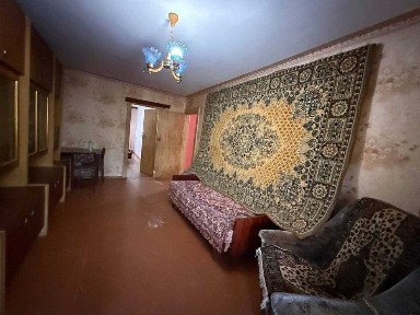 Продаж 2-кімнатної квартири вул. Новомістенська (р-н 10 школи)