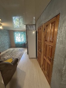 3 кім. Бельгігійська 3 поверх