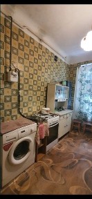 Продажа квартиры в районе футбольного клуба (ул. 12 апрегя)