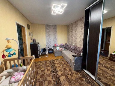 Продам двухкомнатную квартиру на ул. Богдана Завады