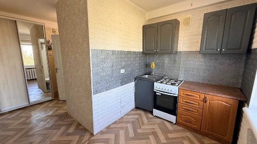 Продам 1 комнатную квартиру район 