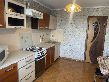 Оренда 3-кімн. квартири на Наливайка, Новий Світ
