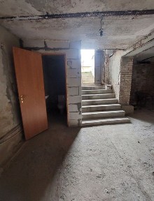Продаж комерційного приміщення 122,3м2 в. Підвалля м. Дрогобич