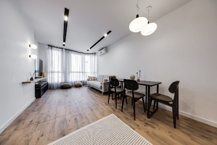 Продаж 4 кімн. квартири з чудовим краєвидом в ЖК Парус City