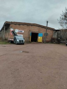 Склад 490 кв. м. із можливістю розширення до 800 кв. м.
