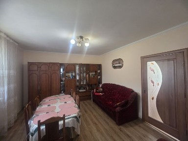 Продаж будинку біля м. Самбора