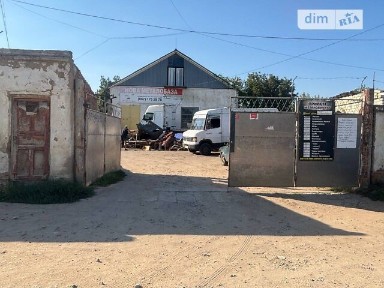 Продаж комерційного приміщення на вул. Центральна 172, площа 2317 кв. м • ID 34792656